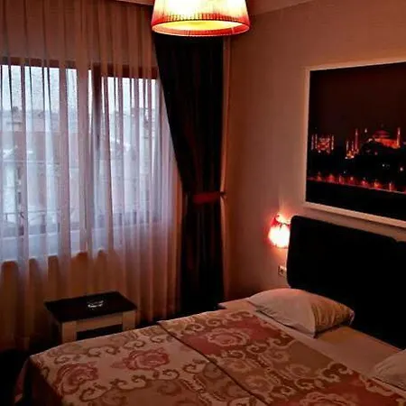 Galata Moon Isztambul