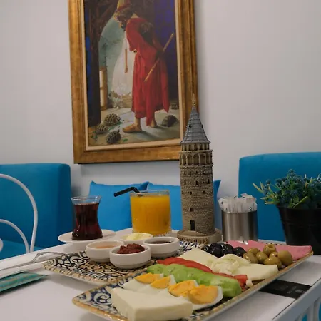 Hotell Galata Moon 4*