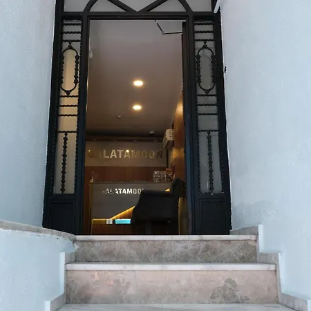فندق Galata Moon